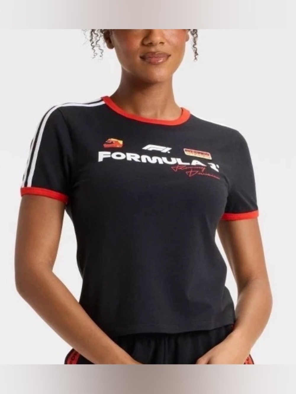 Formula 1 Women’s XL Cropped T-Shirt Black Racing Tee Official F1
New with Tag